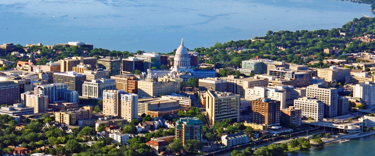 Aerial view of downtown Madison centered on the state capitol building